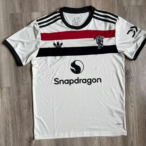 adidas OriginalsManchester United 2024/25 Third Kit Jersey Size M - Picture 1 of 3